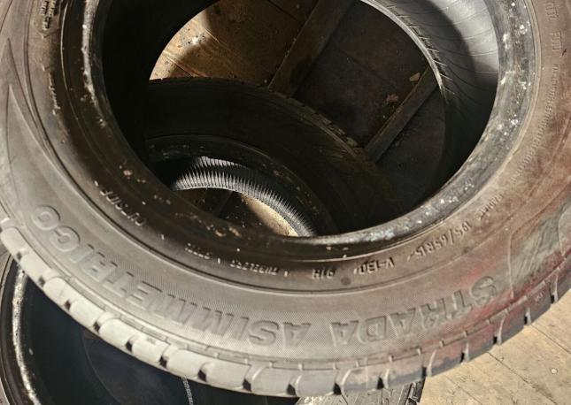 Viatti Strada Asimmetrico V-130 195/65 R15 91H