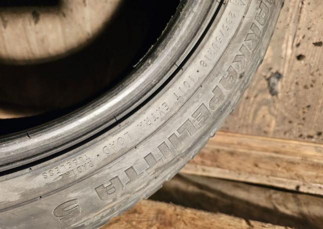 Nokian Tyres Hakkapeliitta 5 235/50 R18