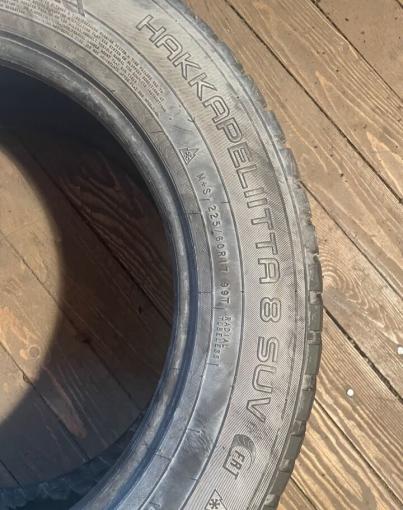 Nokian Tyres Hakkapeliitta 8 SUV 225/60 R17