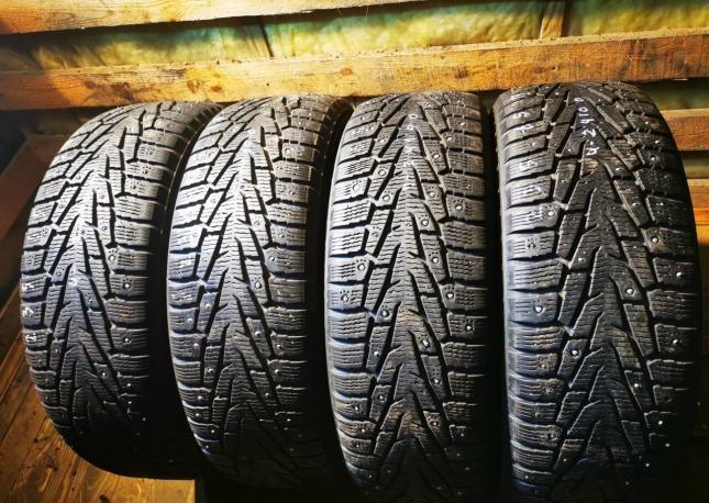 Nokian Tyres Hakkapeliitta 7 SUV 235/65 R17