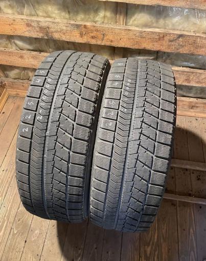 Bridgestone Blizzak VRX 225/45 R19