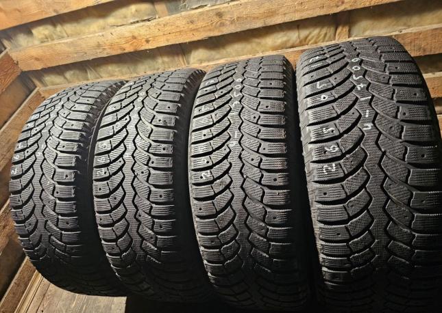 Bridgestone Blizzak Spike-01 265/65 R17