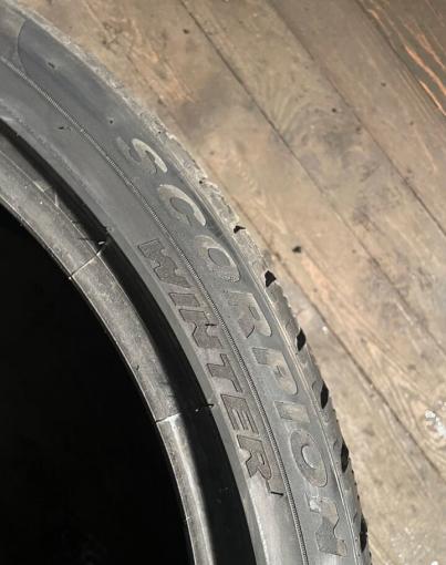 Pirelli Scorpion Winter 285/35 R22