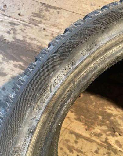 Hankook Winter I&#39;Pike 225/45 R17