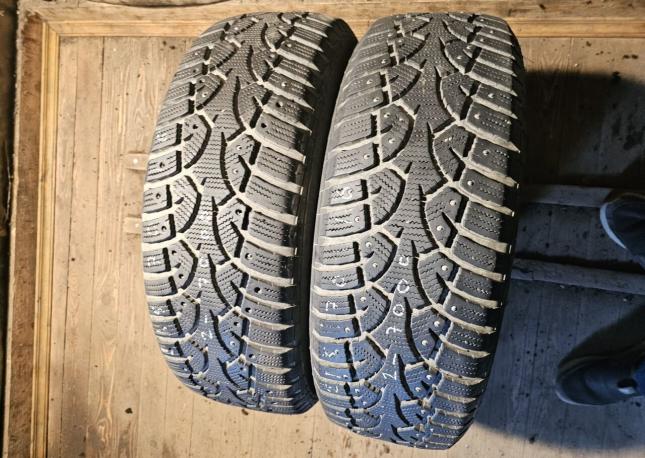 Continental Conti4x4IceContact 215/70 R16