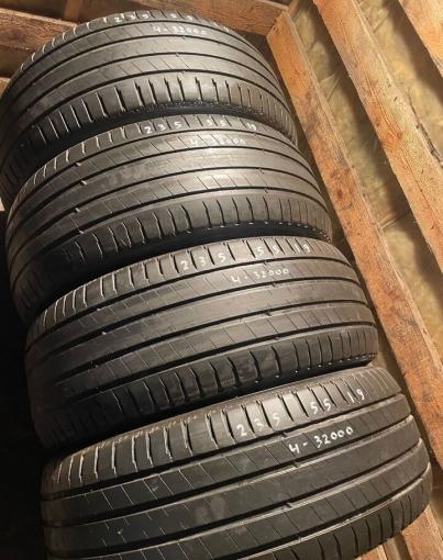 Michelin Latitude Sport 3 235/55 R19