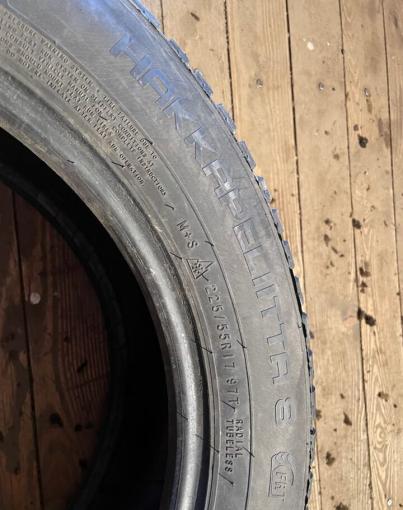 Nokian Tyres Hakkapeliitta 8 225/55 R17