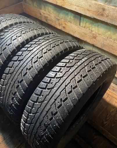 Marshal I&#39;Zen RV Stud KC16 215/70 R16