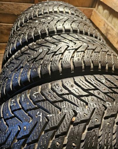 Nokian Tyres Hakkapeliitta 8 SUV 215/65 R17