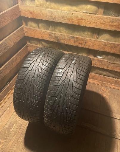 Nokian Tyres Hakkapeliitta R 215/55 R16