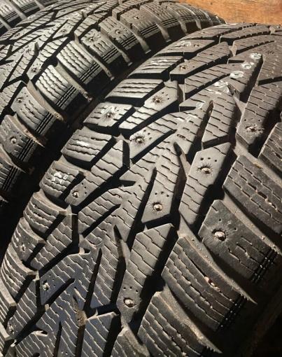 Nokian Tyres Hakkapeliitta 7 SUV 215/65 R16