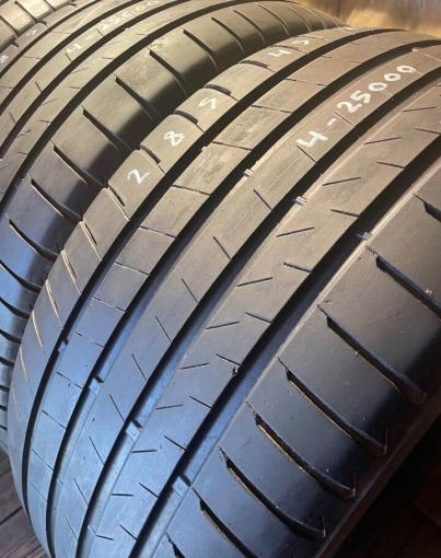 Bridgestone Alenza 001 285/45 R20