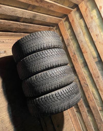 Michelin X-Ice North 3 215/60 R16