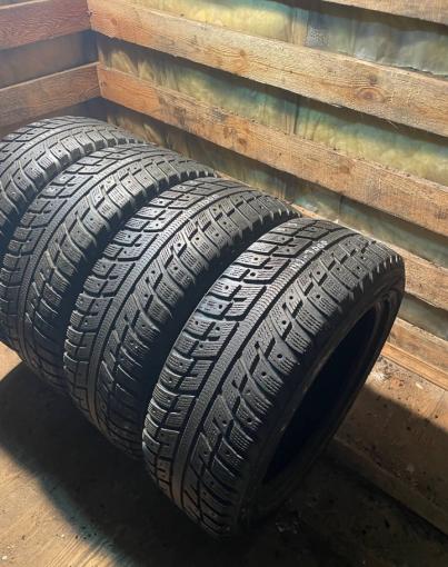 Kumho I&#39;Zen KW22 205/55 R16