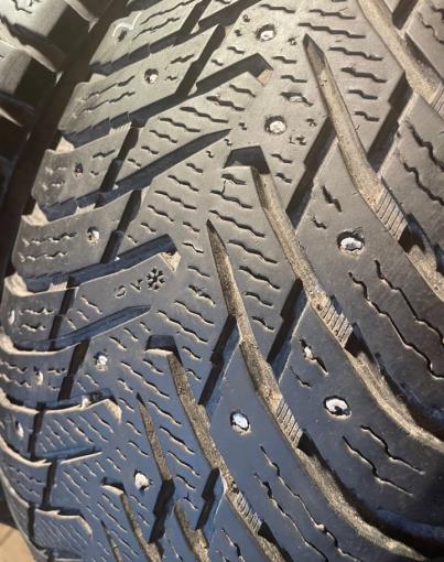 Nokian Tyres Hakkapeliitta 8 SUV 225/60 R17