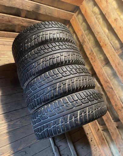 Kumho I&#39;Zen KW22 215/60 R16