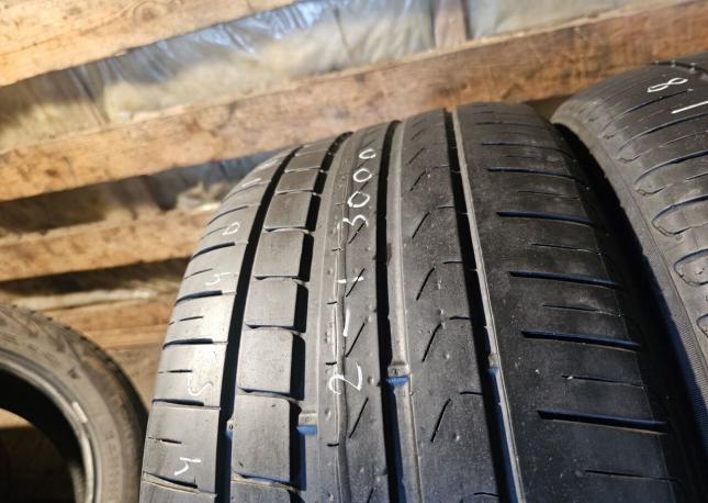 Pirelli Cinturato P7 245/40 R18
