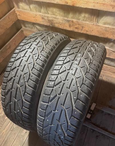 Tigar Ice 215/65 R17