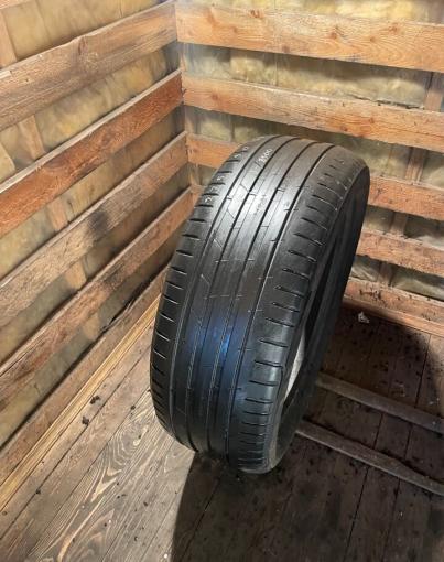 Nokian Tyres Hakka Black 2 SUV 275/50 R22