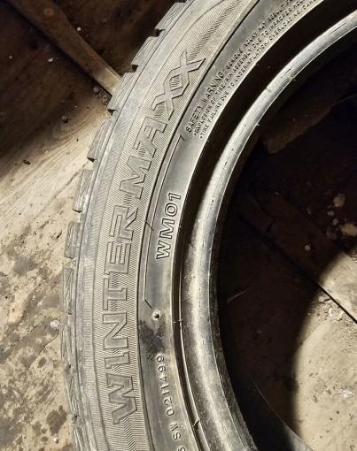 Dunlop Winter Maxx 205/55 R16