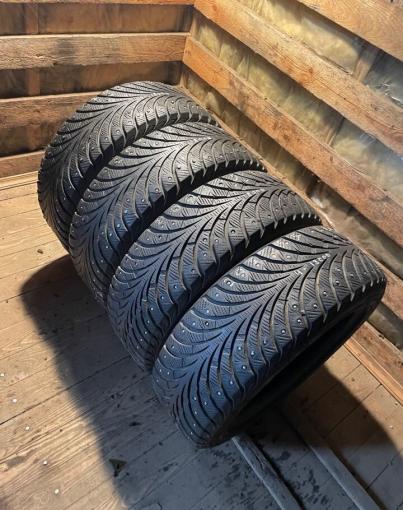 Goodyear UltraGrip Extreme 205/55 R16