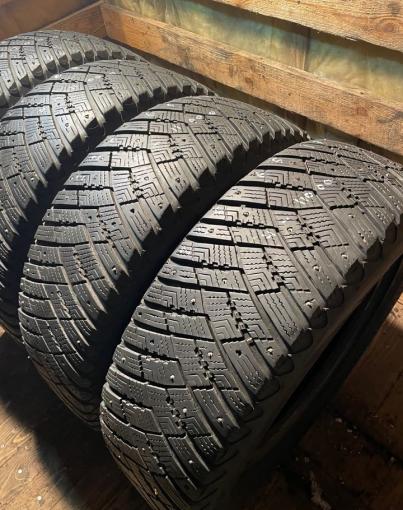 Goodyear Ultragrip Ice Arctic 225/65 R17