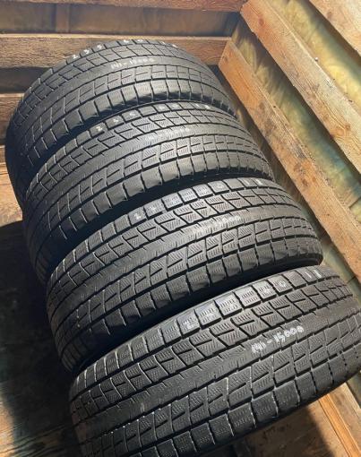 Dunlop Winter Maxx SJ8 235/60 R18