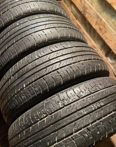 Roadstone Classe Premiere CP672 215/60 R16