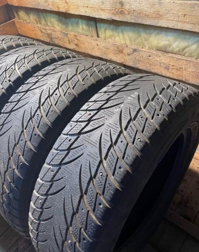 Effiplus Ice King 225/65 R17