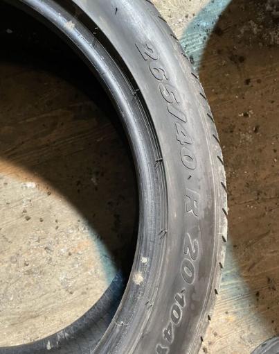 Pirelli P Zero 265/40 R20