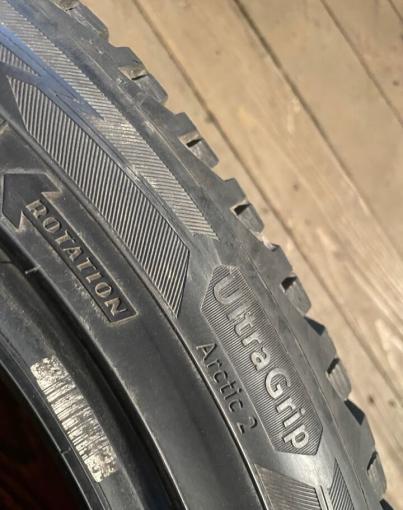 Goodyear UltraGrip Arctic 2 245/45 R18