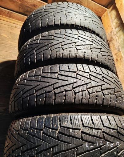 Roadstone Winguard WinSpike 235/65 R17