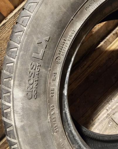 Continental ContiCrossContact LX 215/65 R16