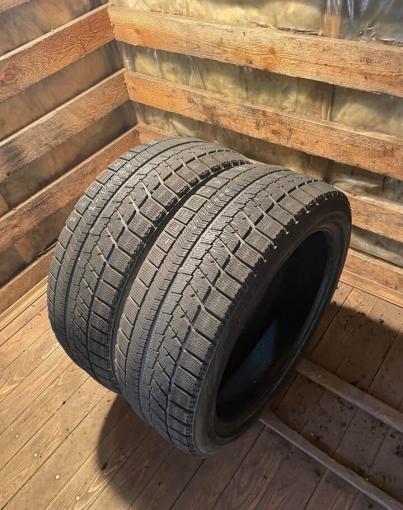 Bridgestone Blizzak VRX 225/45 R19