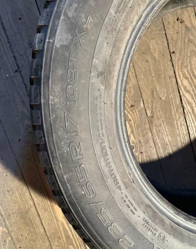 Nokian Tyres Hakkapeliitta 8 SUV 235/65 R17