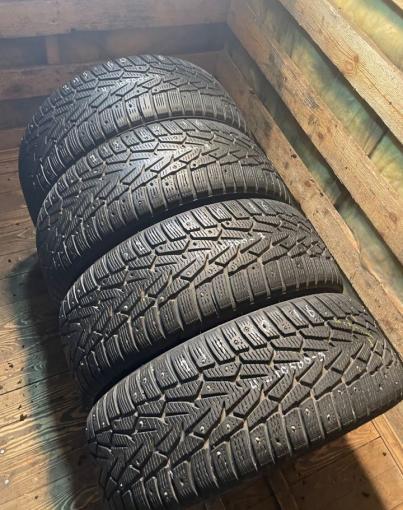 Nokian Tyres Hakkapeliitta 7 215/60 R16