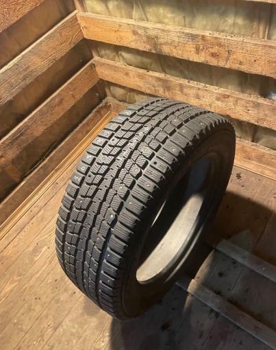 Dunlop SP Winter Ice 01 205/55 R16