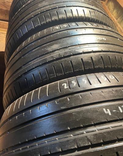 Pirelli P Zero Rosso 255/50 R19