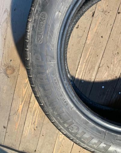 Goodyear EfficientGrip SUV 4x4 215/60 R17