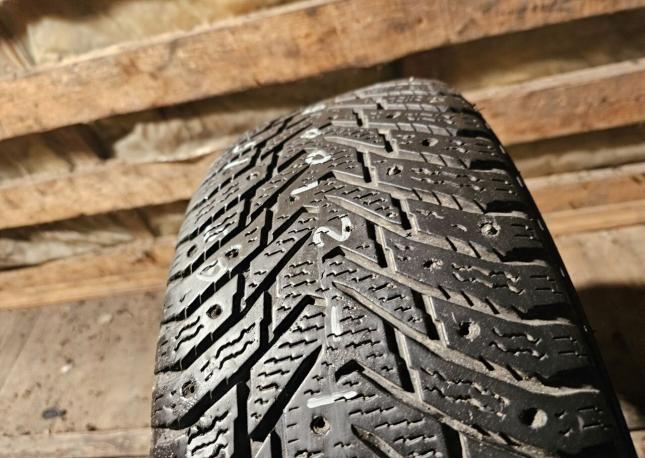 Nokian Tyres Hakkapeliitta 8 195/65 R15