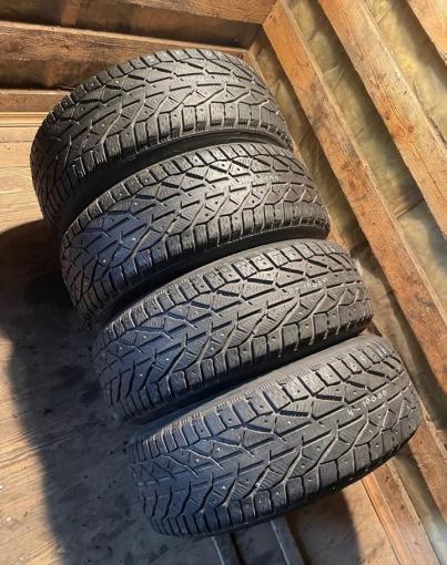 Kormoran SUV Stud 215/65 R16