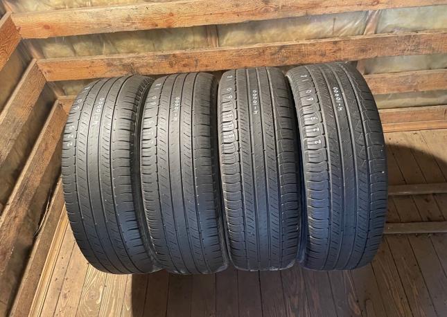 Michelin Latitude Tour HP 225/60 R18