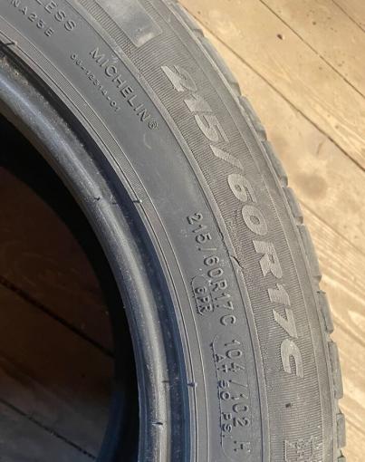 Michelin Agilis 215/60 R17C