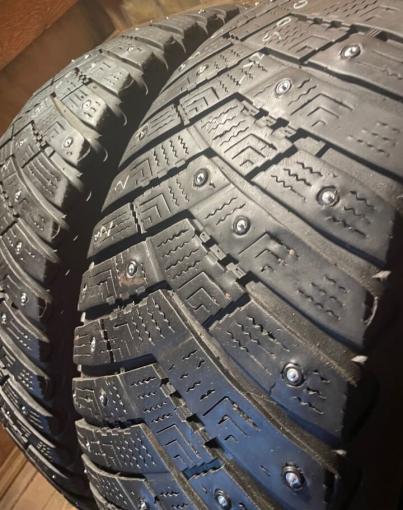 Goodyear UltraGrip Ice Arctic SUV 225/55 R18