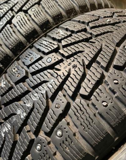 Nokian Tyres Hakkapeliitta 7 SUV 235/65 R17