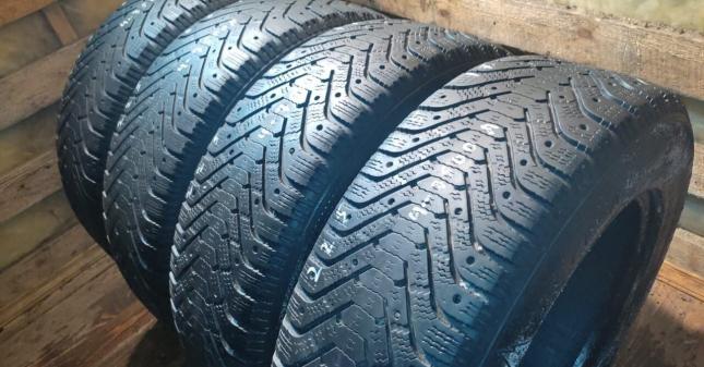 Goodyear UltraGrip 500 225/65 R17