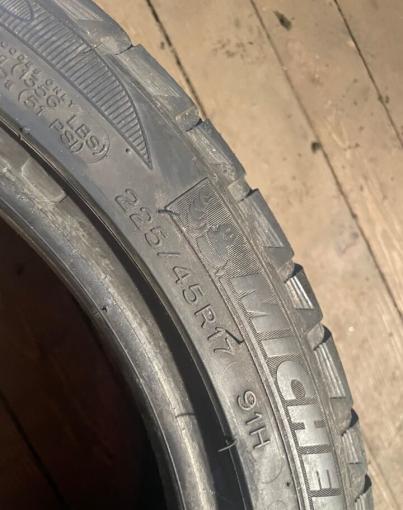 Michelin Alpin 225/45 R17