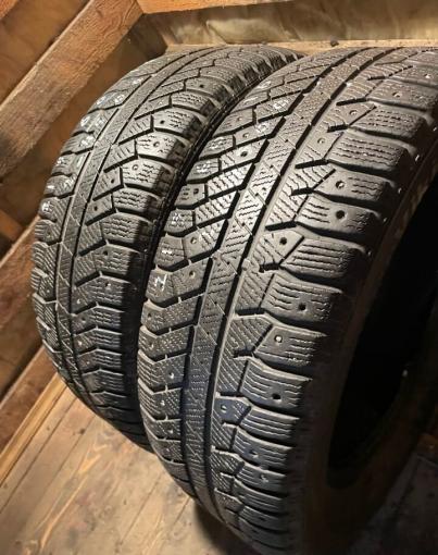 Continental ContiWinterViking 2 215/60 R16