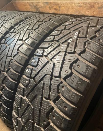 Pirelli Ice Zero 215/65 R17