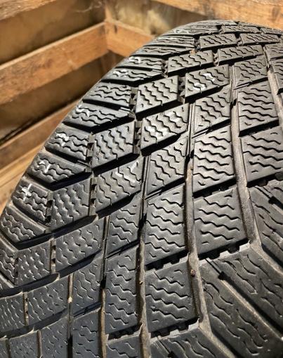 Continental ContiVikingContact 7 235/35 R19